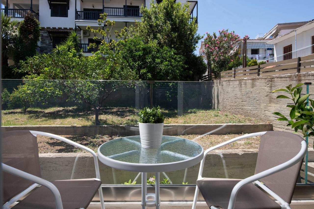 Olenia Luxury Apartments 3 Neos Marmaras Exterior photo